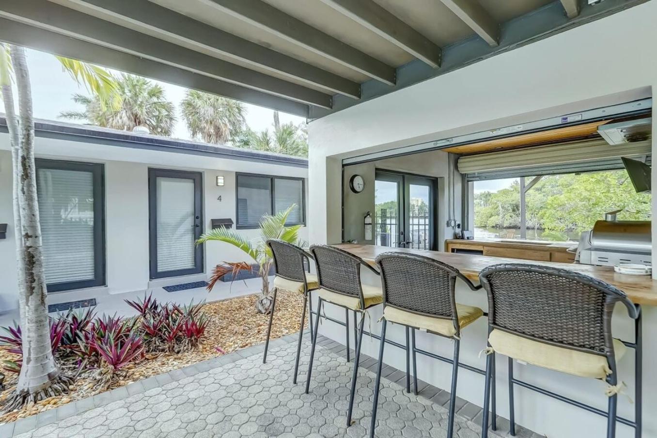 Waterfront Apartment Private Patio Pool Fort Lauderdale Eksteriør billede